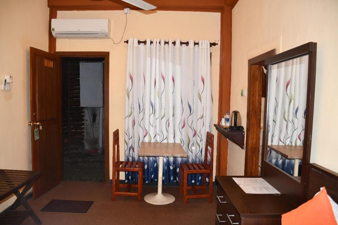 Cinnamon Airport Residencies Katunayaka Exterior foto